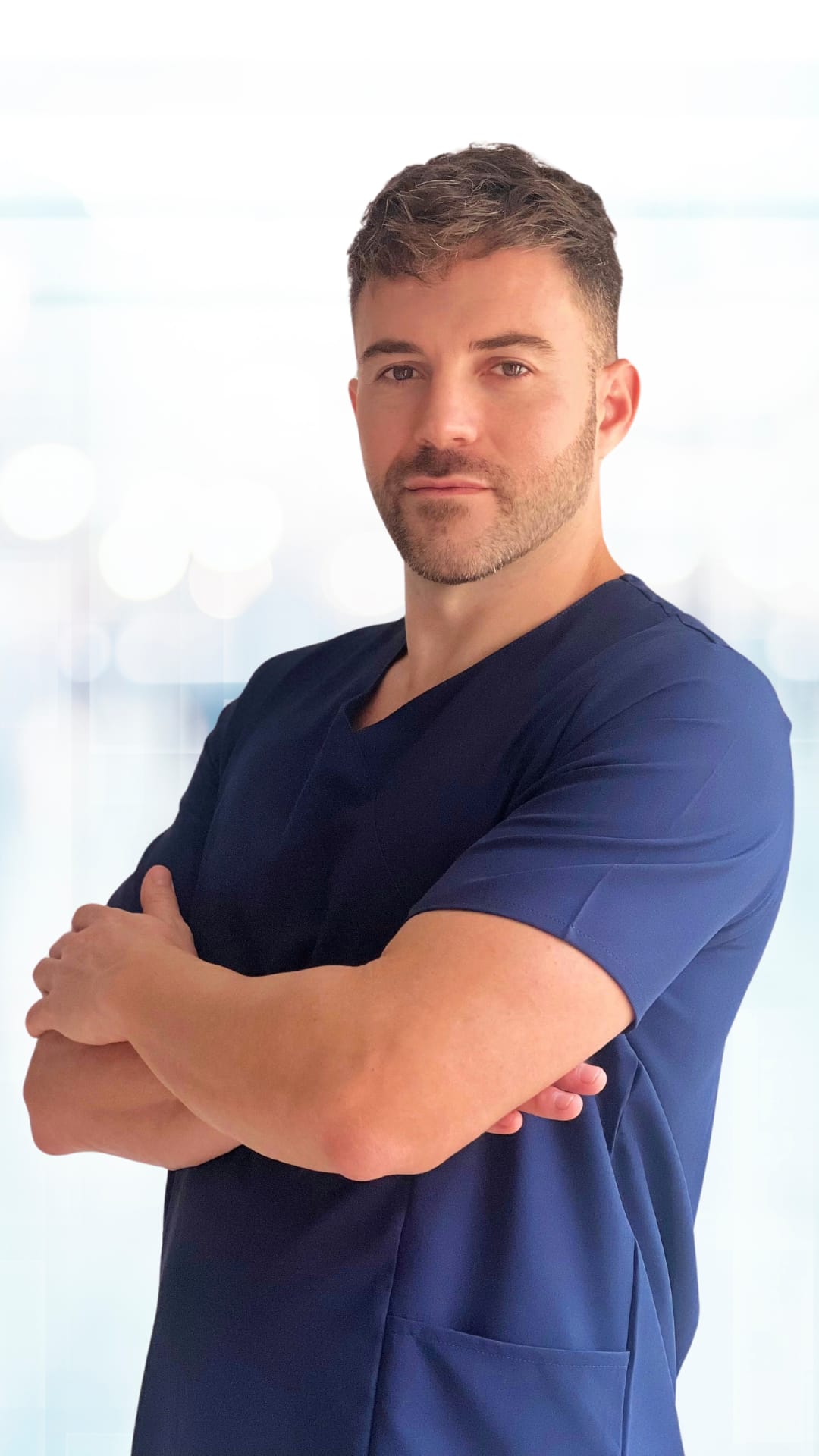 Dr. Abel Azor
